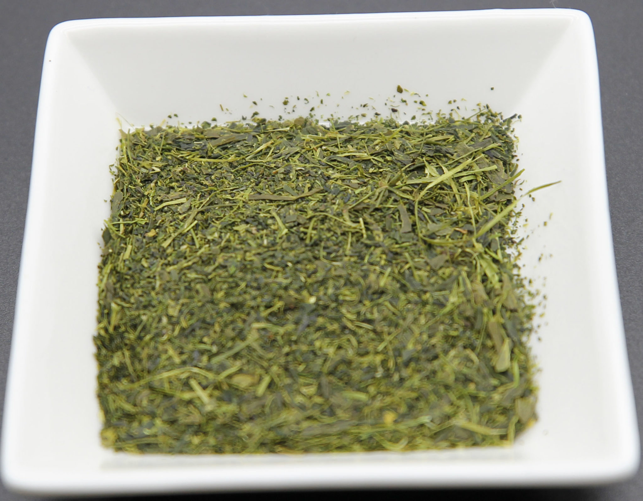 苦味抑えめ、色・味濃い深蒸し茶